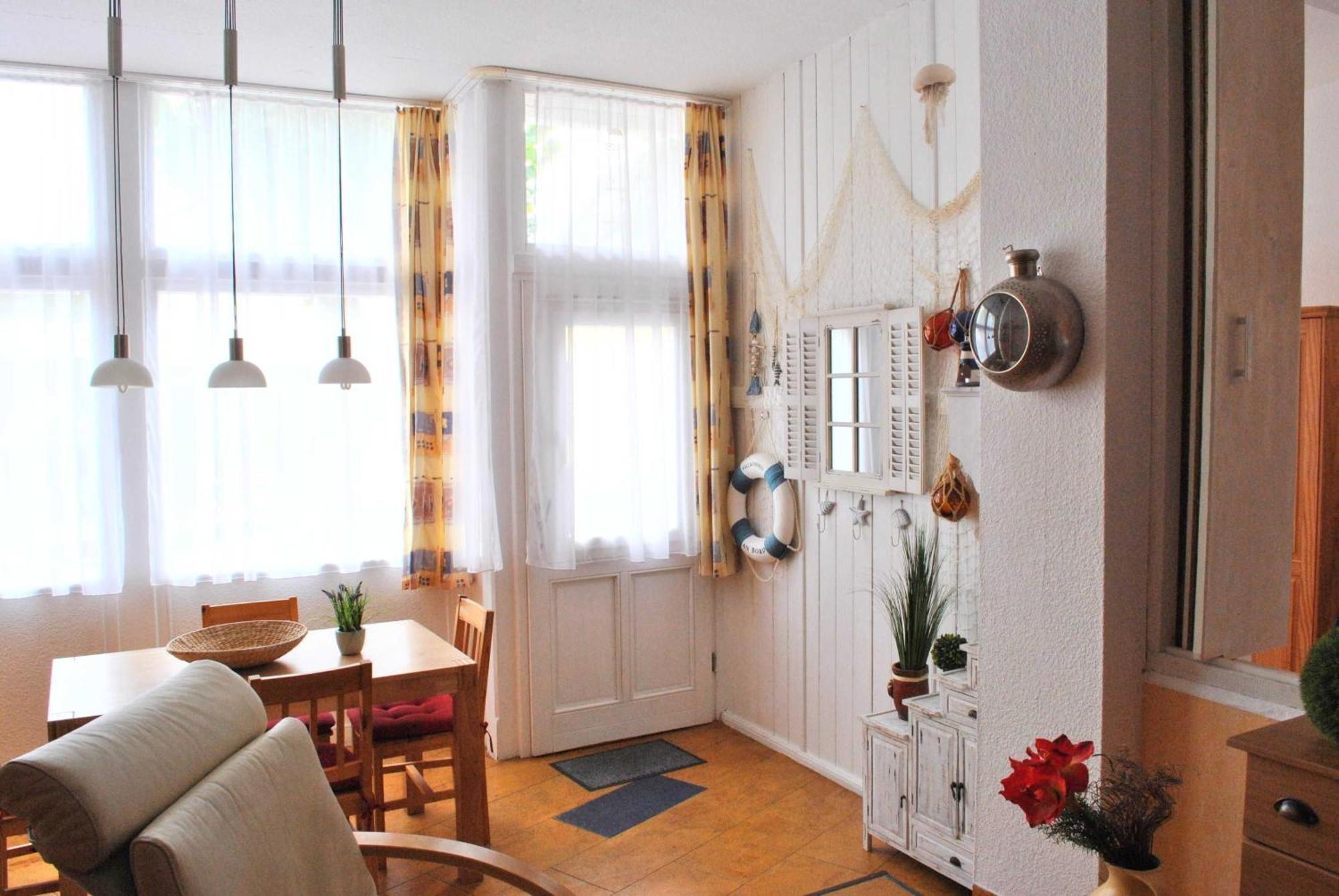 Warnemünde Altstadt * Rostock