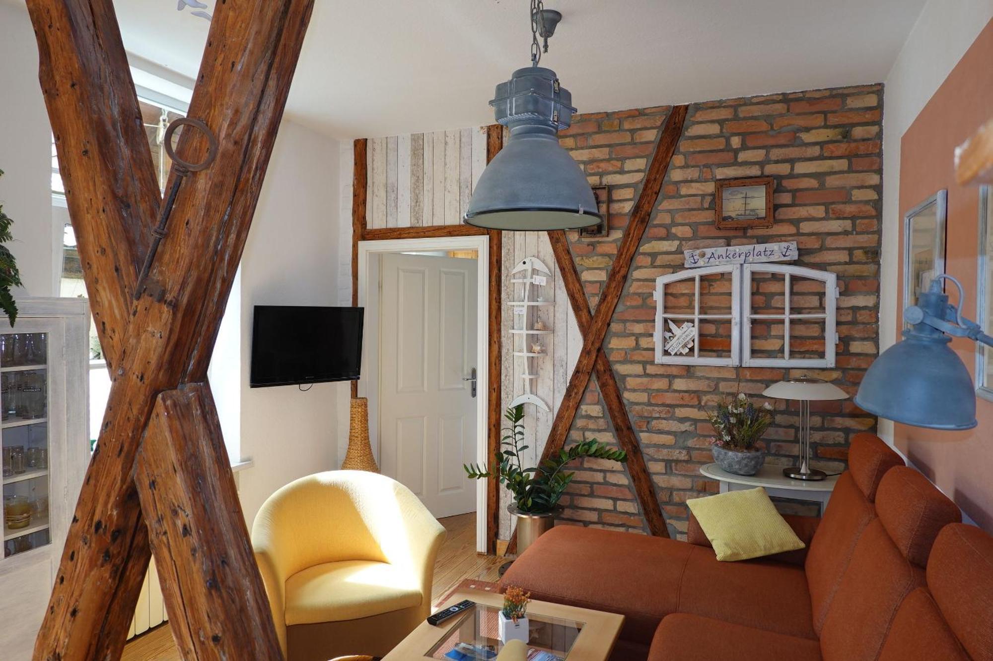 Warnemuende Altstadt *